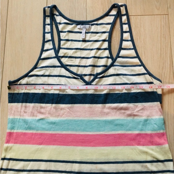 O’Neill Striped Surf Tank Top - Picture 4 of 9
